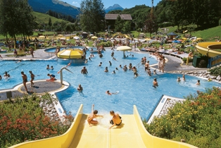 Schwimmbad in Leogang